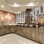 Hotel Almaty International With Free Airport Transffer