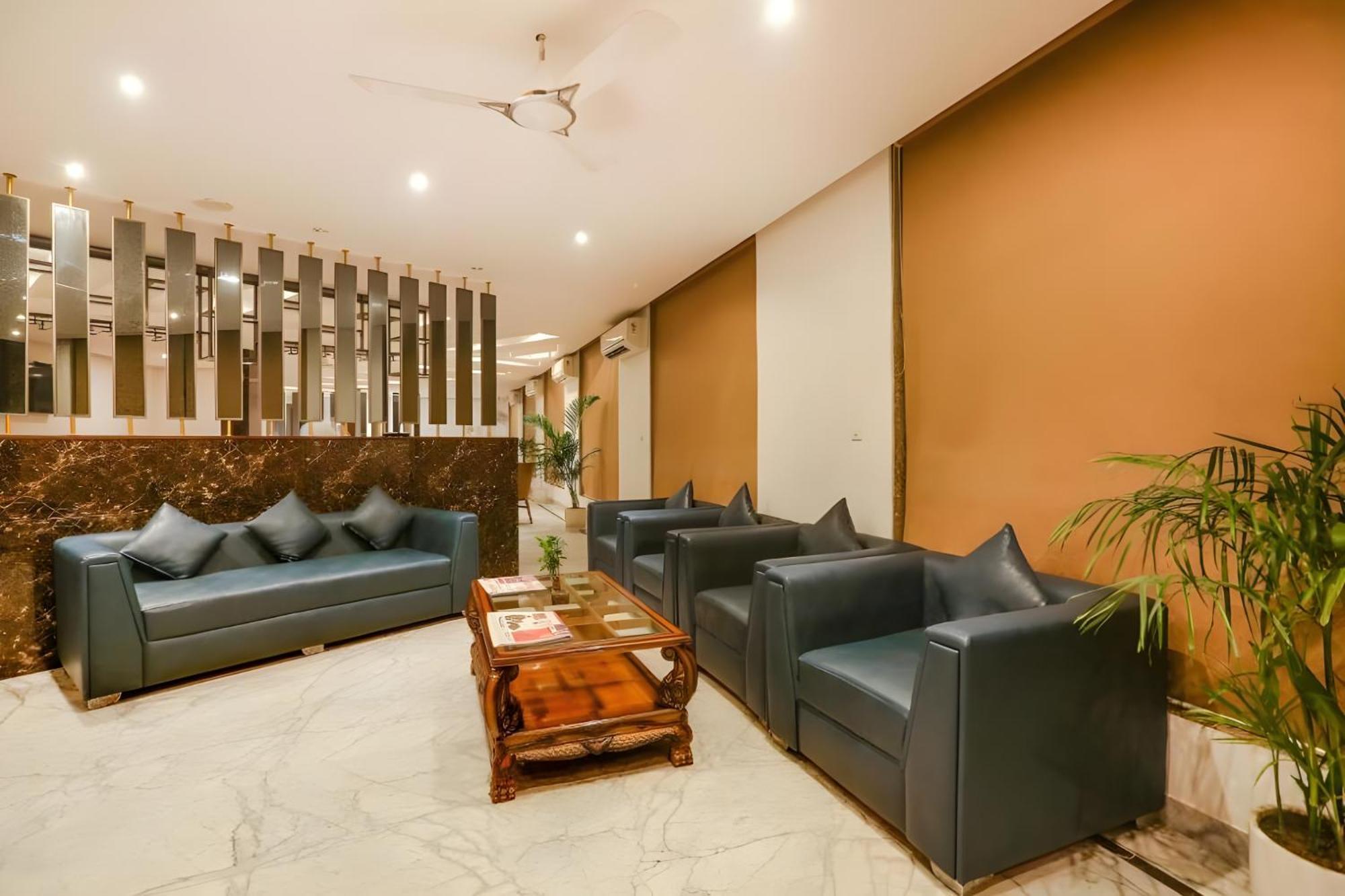 Hotel Almaty International With Free Airport Transffer 4*